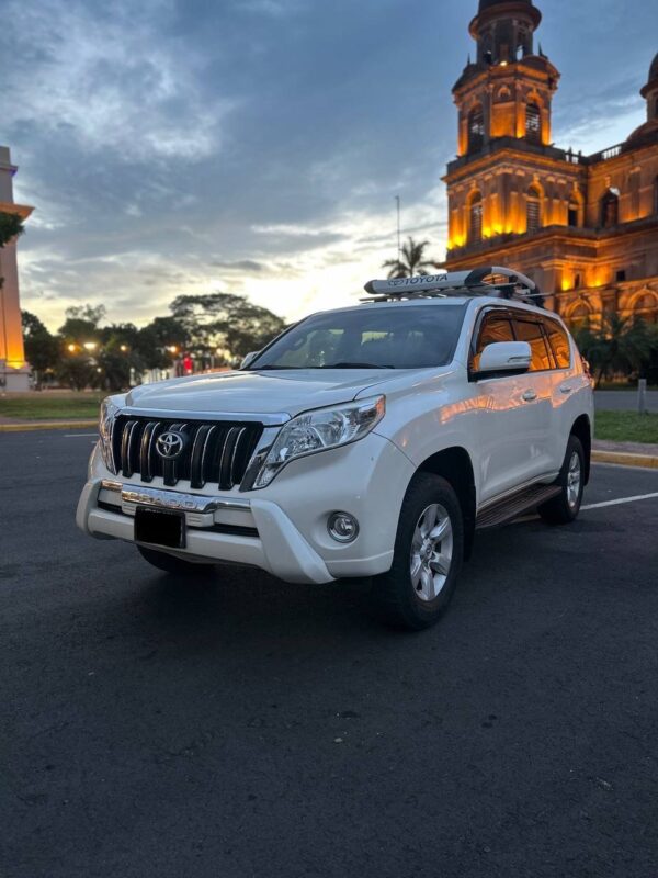 TOYOTA PRADO AUT